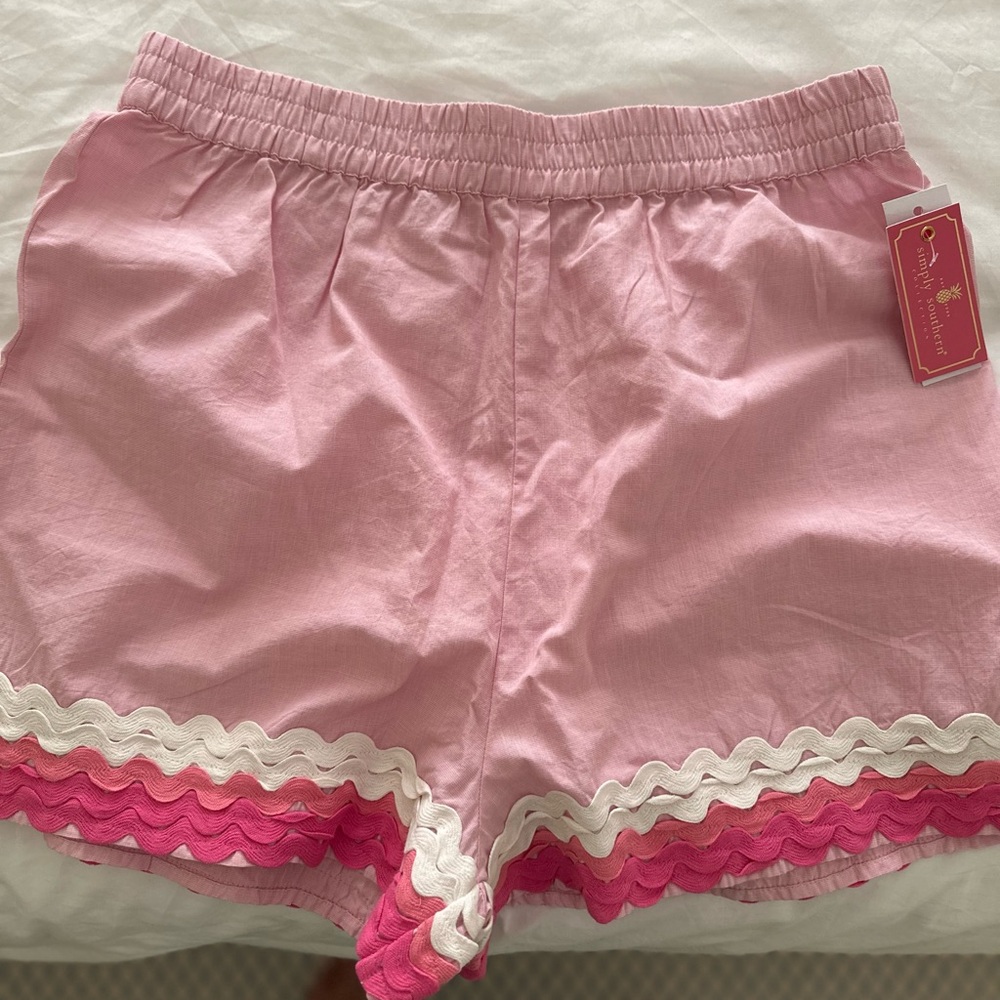 NWT Simply Southern Ric Rac Preppy shorts sz Med